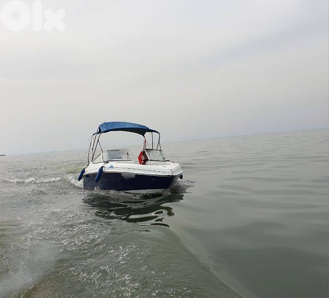 Newly painted - Speed boat 0