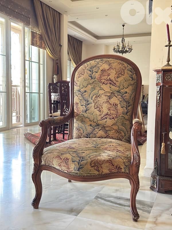 2 Antique armchairs 1