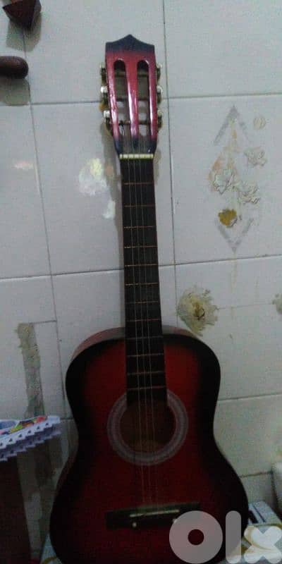 غيتار خشب حجم وسط 0