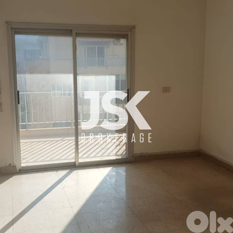 L17008 - 105 SQM Office For Sale In Horsh Tabet 0