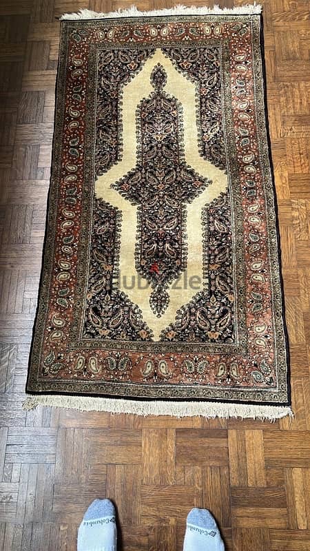 Ajami Carpets price negotiable 3