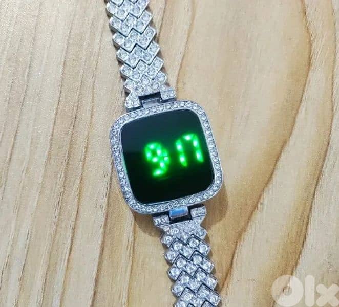 Silver Luxury Stylish Touch Screen 1