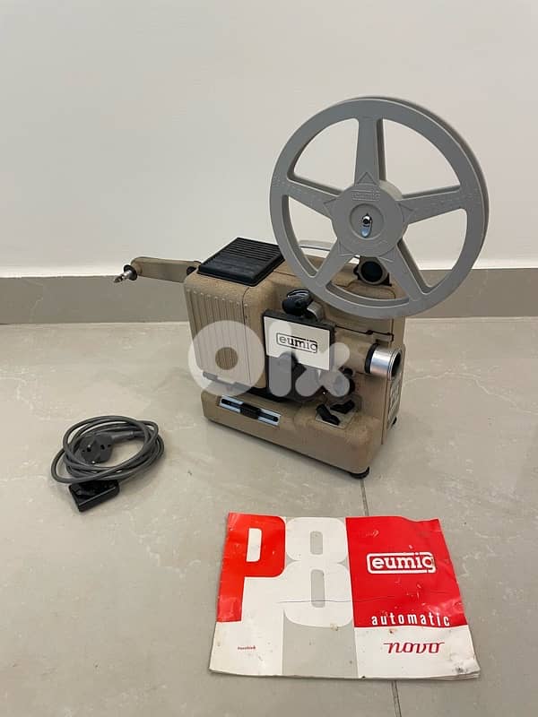 Vintage Eumig P8 Automatic 8mm Movie Film Projector 0