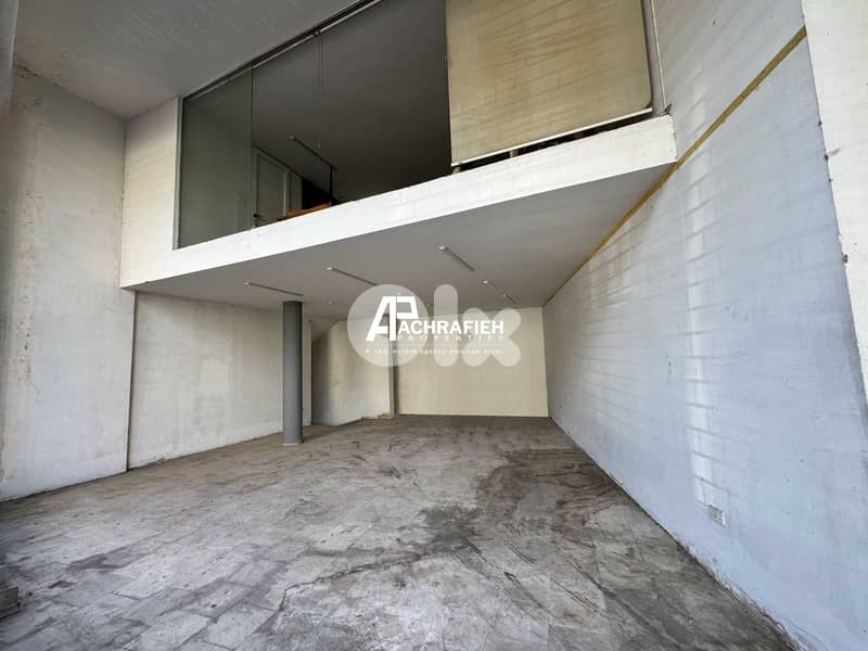 230 Sqm - Shop For Rent in Achrafieh 0