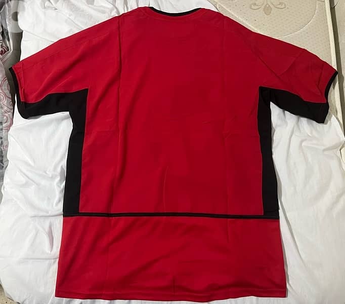 Manchester United 2003 Home Nike shirt 4