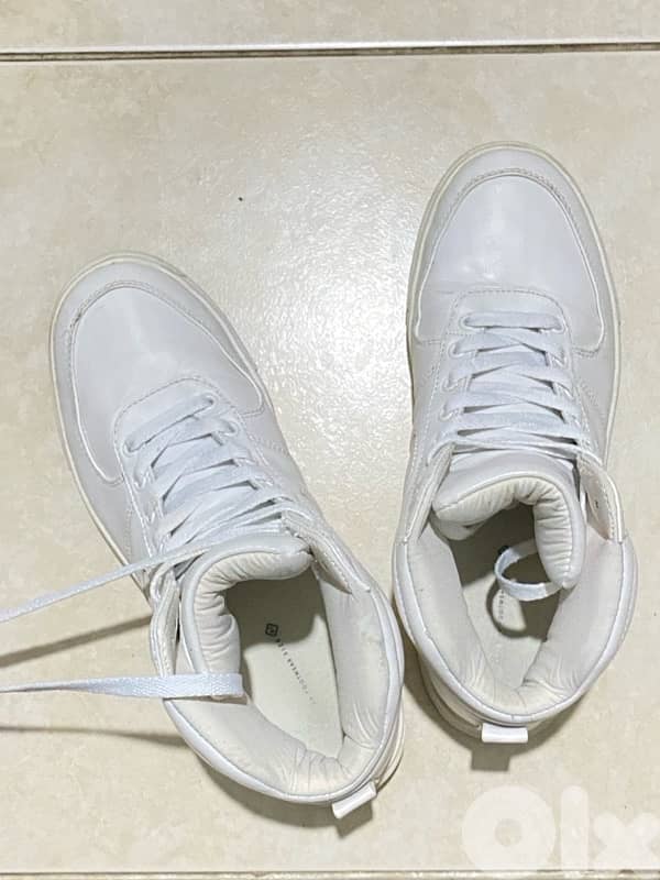 Bershka white shoes 41 3