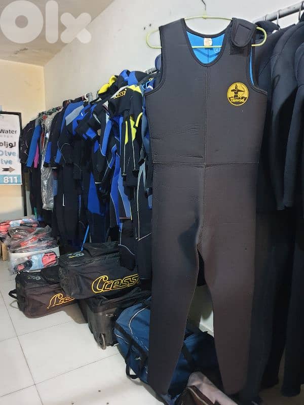 wet suit 185$ 4