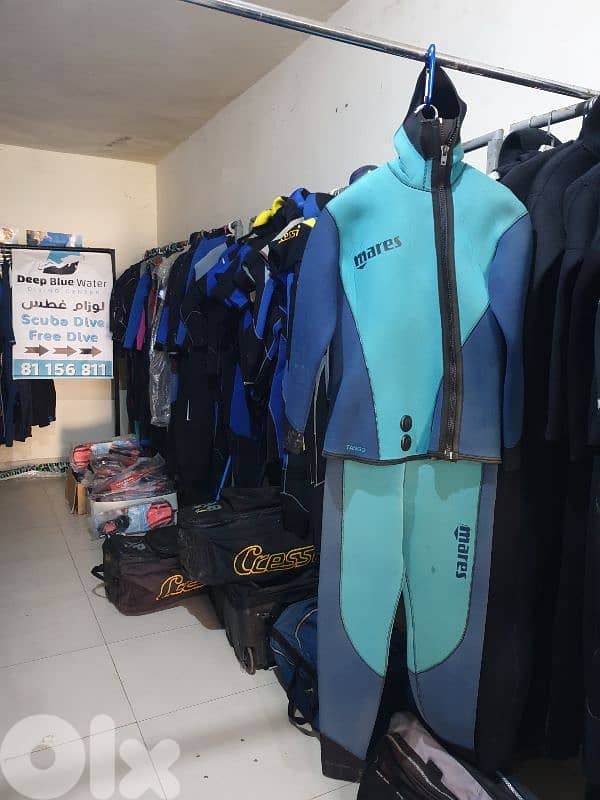 wet suit 185$ 10