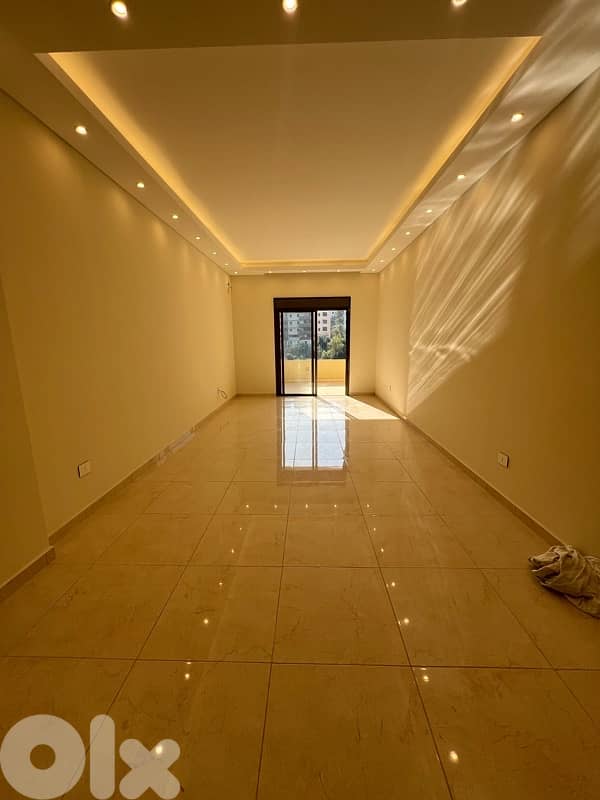New Apartment for sale in Awkar 0