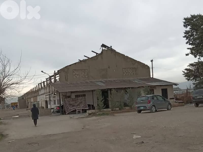 Land with Farm prime location | Zahle Moalaka  عقارمزرعة  دواجن معلّقة 1