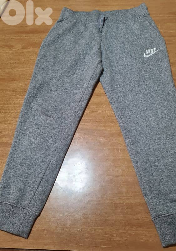 Nike pants 0