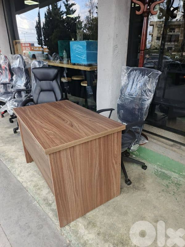 مكتب لاميكا. Desk lamaika 120cm 1