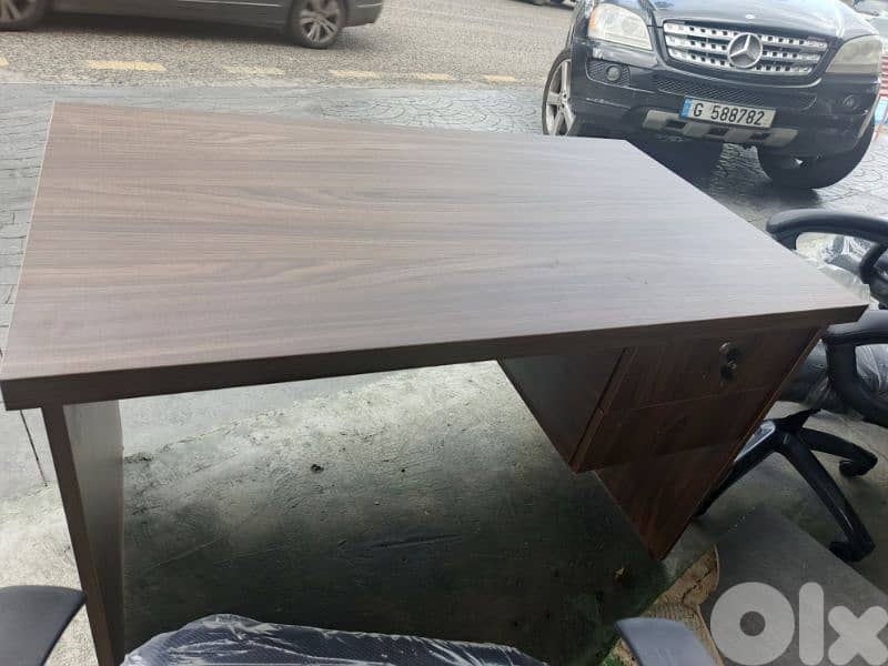 مكتب لاميكا. Desk lamaika 120cm 2