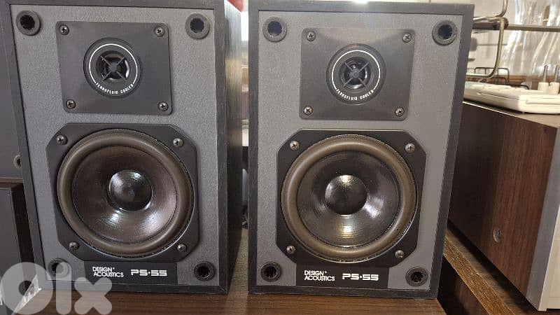 Vintage Design Accoust Speaker. 1