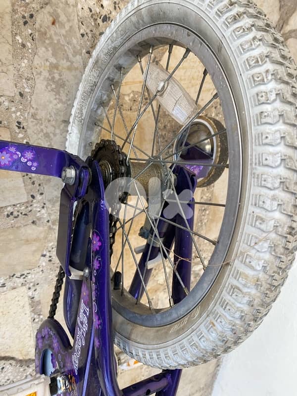 Releigh kids bike like new 4