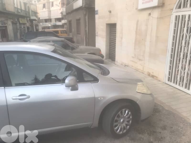 Nissan Tiida 2009 0