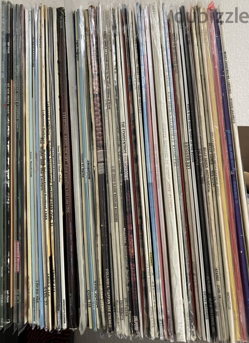 Sell and Buy arabic vinyls at best price -  نشتري إسطوانات عربي 0