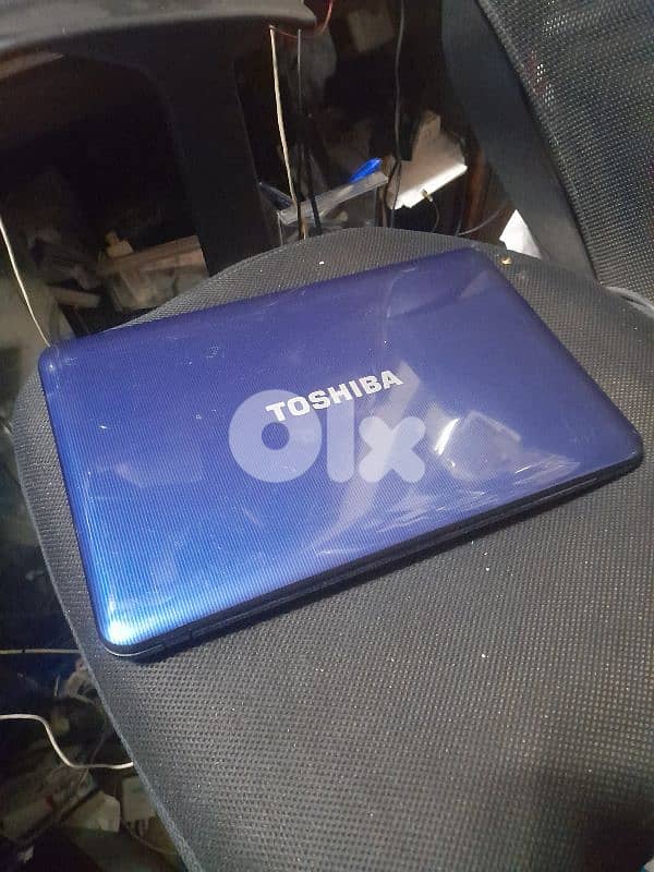 Toshiba Satellite L850 Back Cover/Bezel/Palmrest/Bottom Case 1