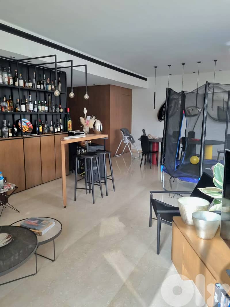 Apartment for sale in St Nicholas/ Decorated 0