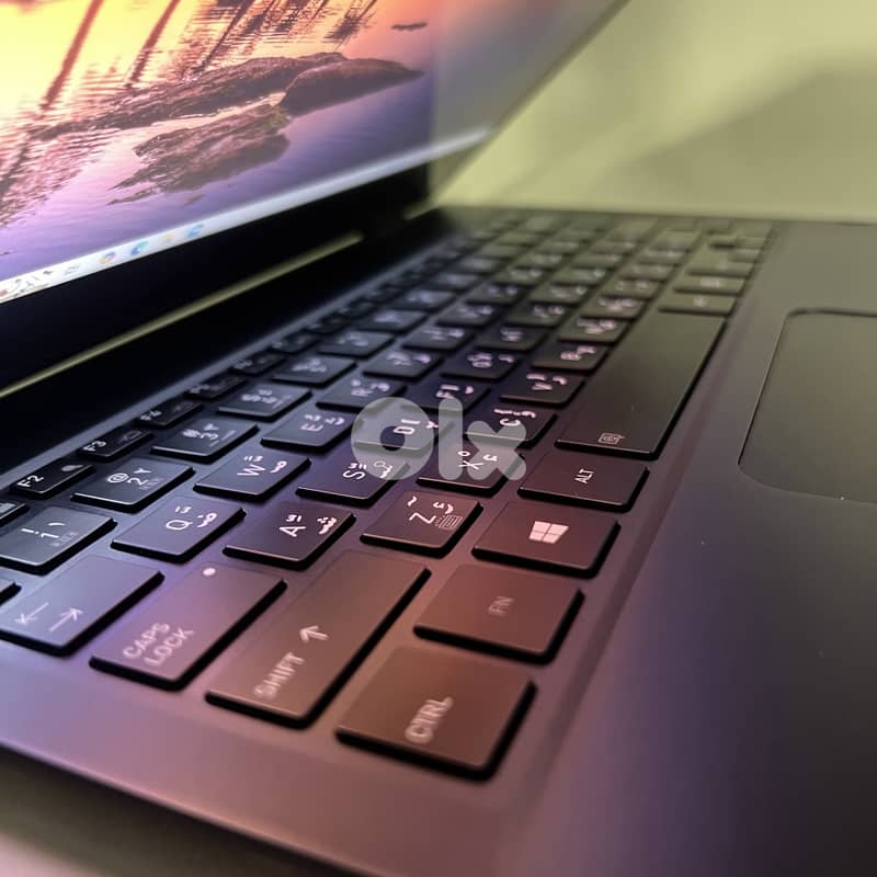 5089-Used Laptop Toshiba DynaBook Portege Y220W-E 11