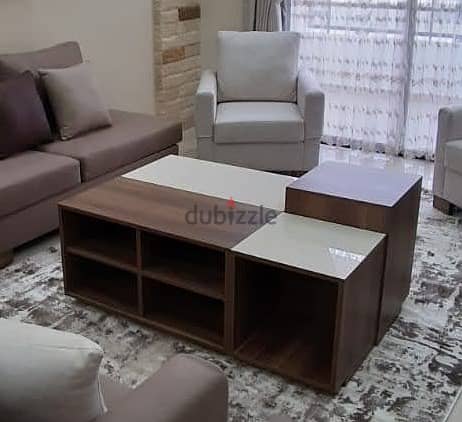 table salon like new verry clean 4 pieces. 81013319 1