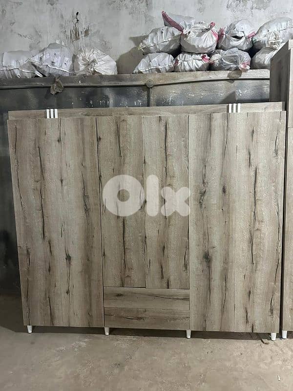 خزانة ست درف 240 سم 0