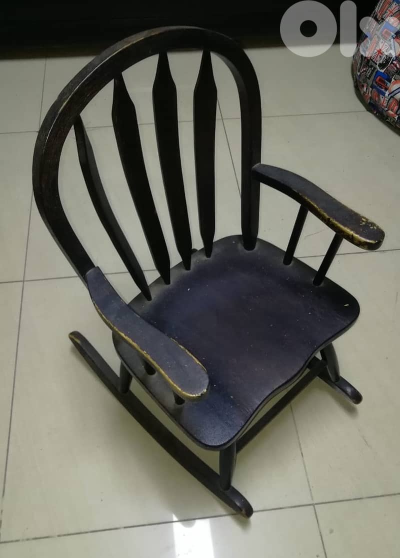 Vintage wooden rocking chair small size for kids 3 to 10 yrs 3
