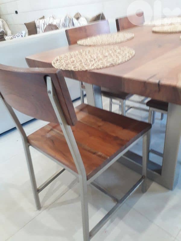 طاولة سفرة للطعام 1