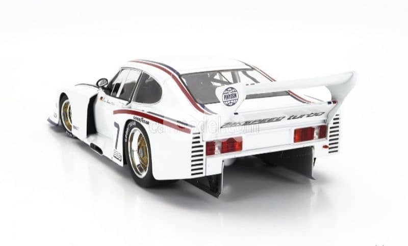Ford Capri Turbo Gr. 5 (DRM Zakspeed 1983) diecast car model 1;18. 2