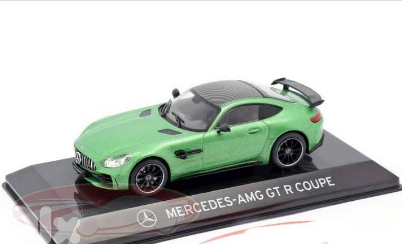 Mercedes AMG GT R (C190) diecast car model 1;43. 0