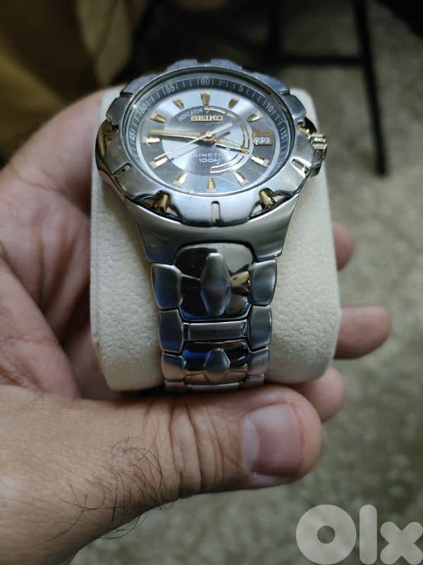 Seiko kinetic two tones grey with gold 4