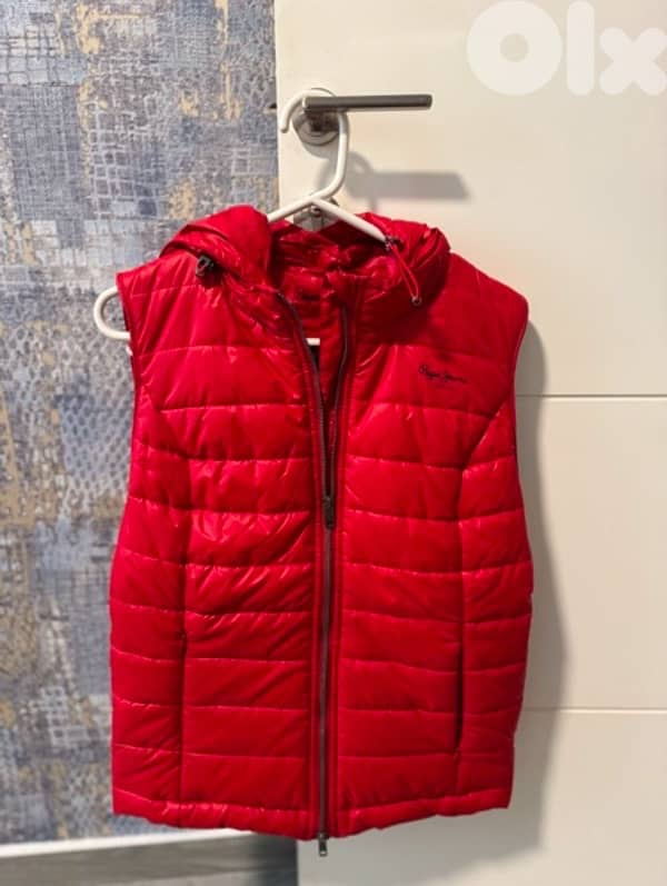 pepe jeans red gilet size M from paris new 0