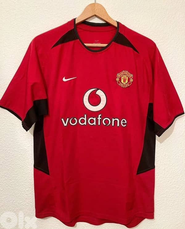 Manchester United 2002 -2004 vodafone nike home kit 0