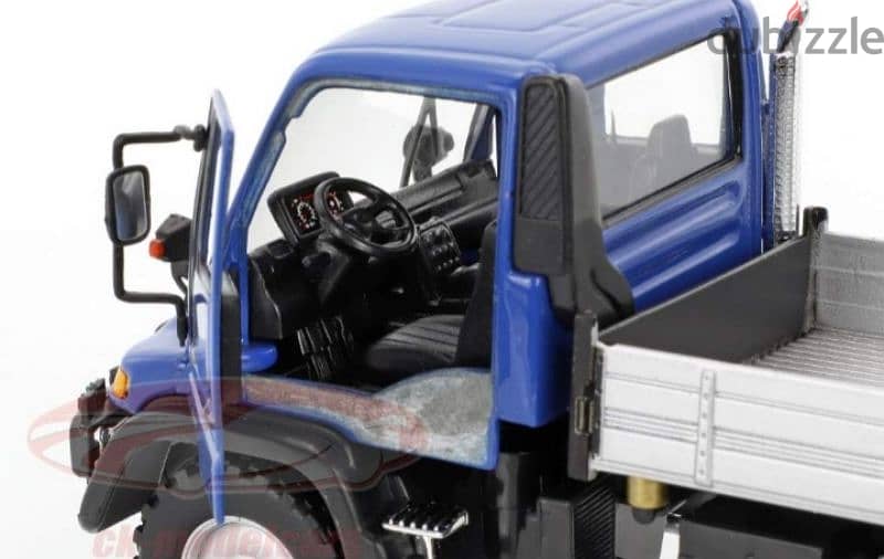 Mercedes Unimog 400 diecast car model 1:32 3