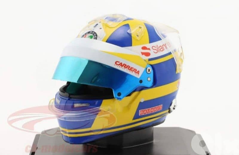 M. Ericsson (Team Alfa Romeo-Sauber 2018) Plastic Helmet model 1:5. 5