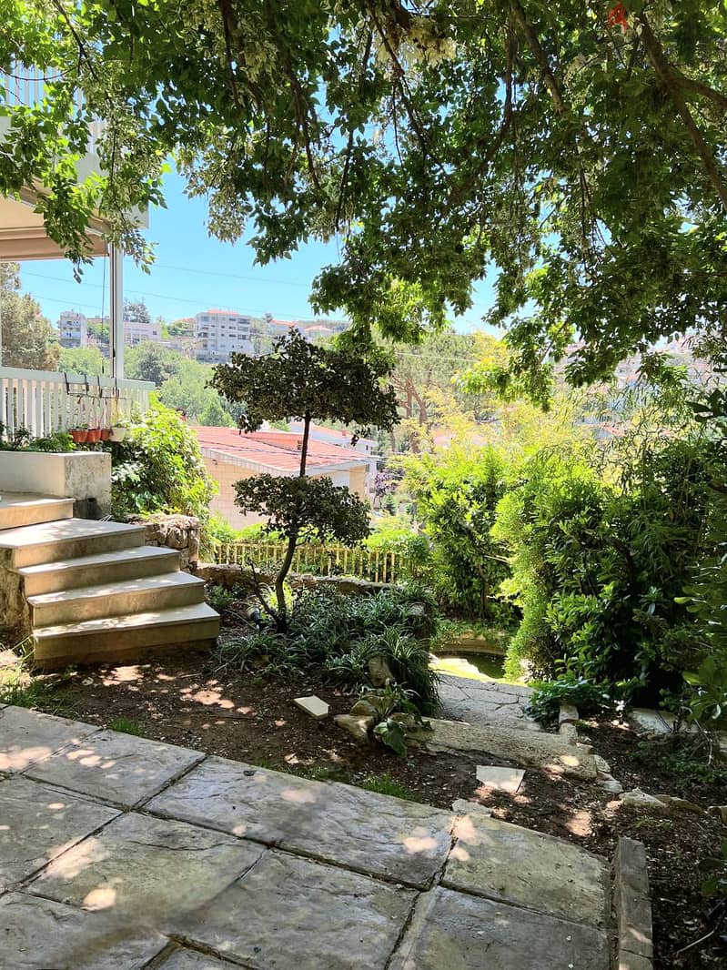 Apartment for sale in Baabdat/ Garden 0