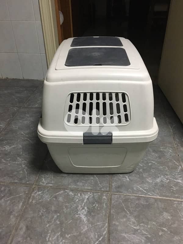Pet cargo carrier 2