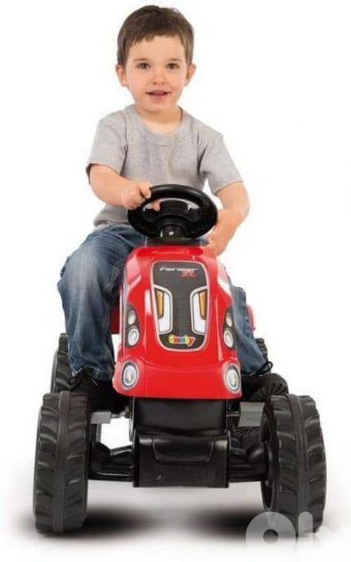 smoby BULL pedal tractor for kids 1