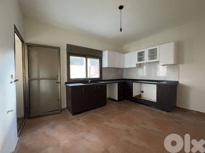 Apartment with terrace for sale in Montiverde 0