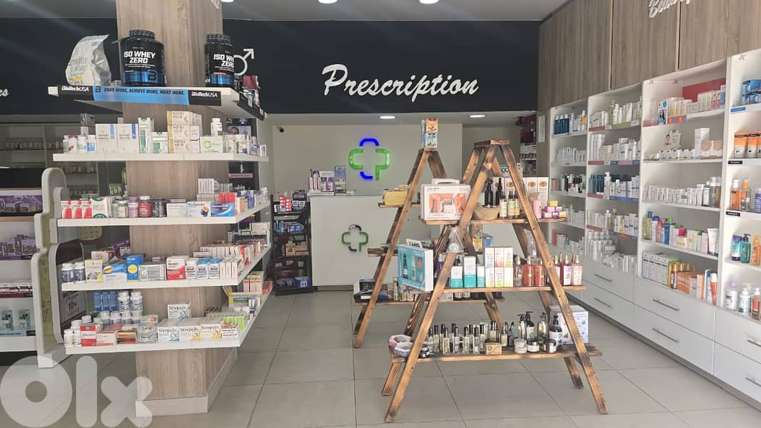 300 SQM Pharmacy in Choueifat, Aley 0