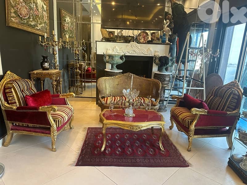 salon auntiqe franci 1