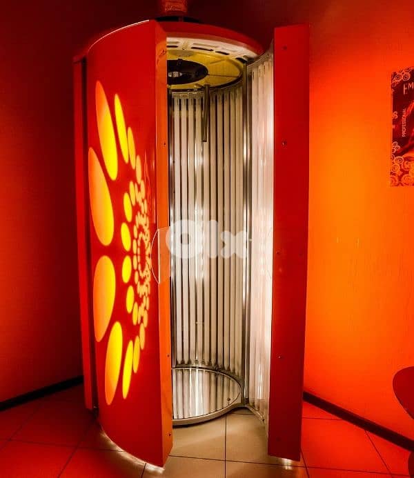 Solarium machine, made in Italy & Dutch used, in excellent condition. 3