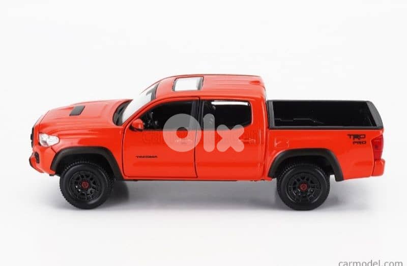 Toyota Tacoma 2021 diecast car model 1:27 1