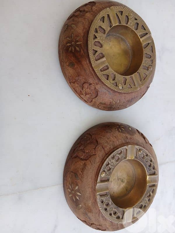 منفضة مرصعة عدد 2 0