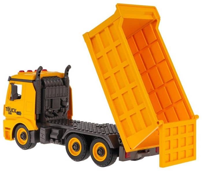 twisting dump truck 5