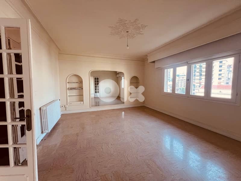 Achrafieh Carré d’or 350m2 Suitable Residential or Office Seaview 0