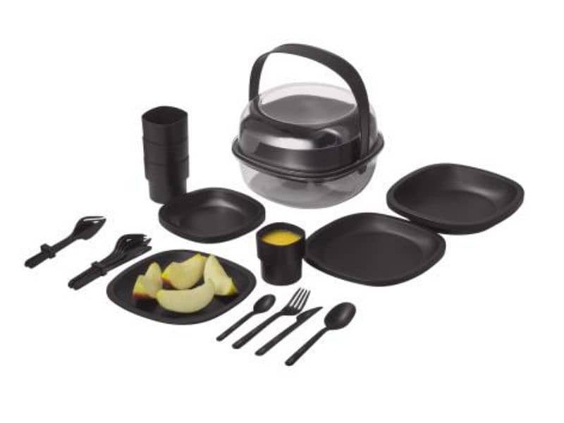 rocktrail 33 piece camping tableware set 1