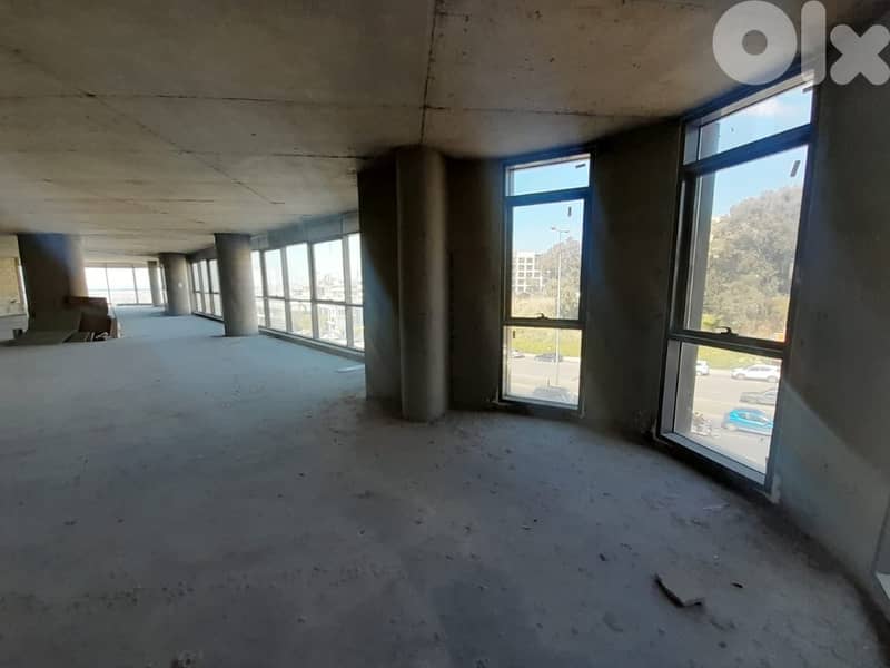 Core and Shell office for rent in Hazmieh مكتب للاجار في الحازمية 0