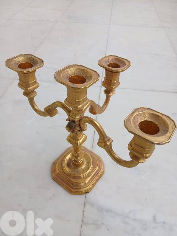 شمعدان ثلاثي ثقيل 0