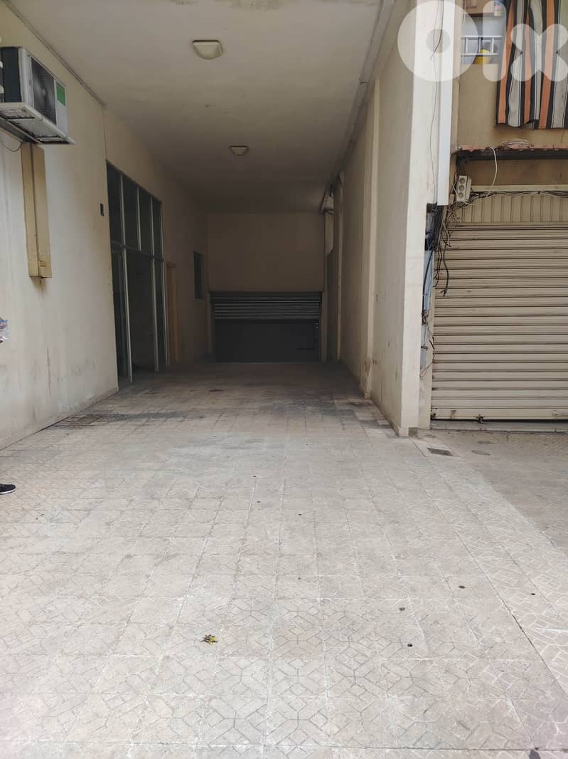 431 SQM Warehouse in Dora, Metn 0